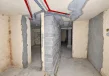 widok wnetrza pomieszczenia w piwnicy