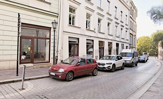 widod na lokal z zewnątrz